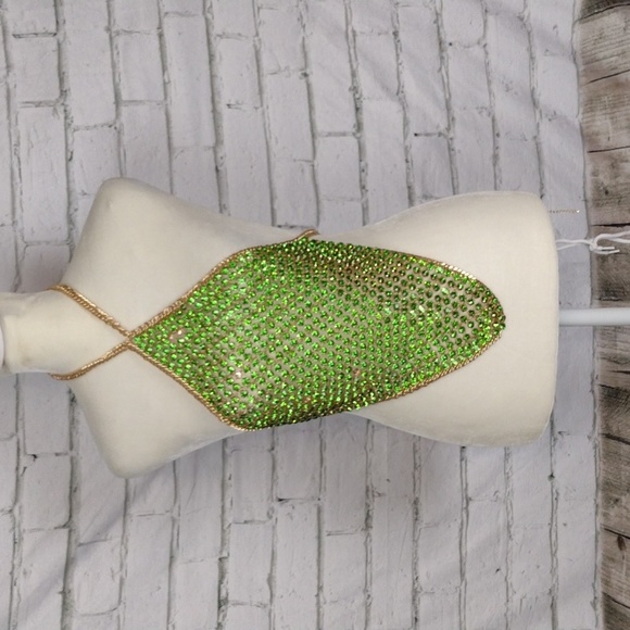 h:ours Oaklyn Top in Green - Picture 4 of 4